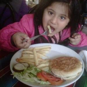 Meet your Posher, Belinda